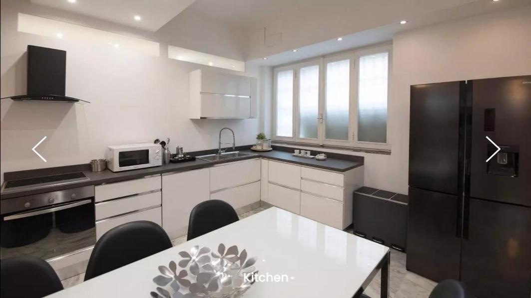 Whole 2 Bedrooms In Apartment *