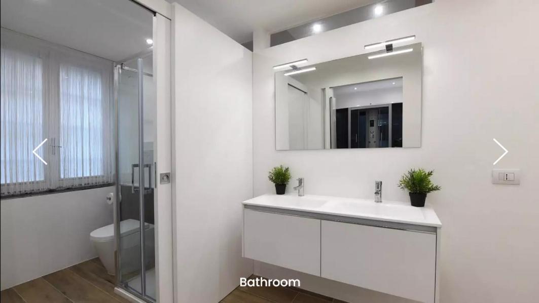 Whole 2 Bedrooms In Apartment